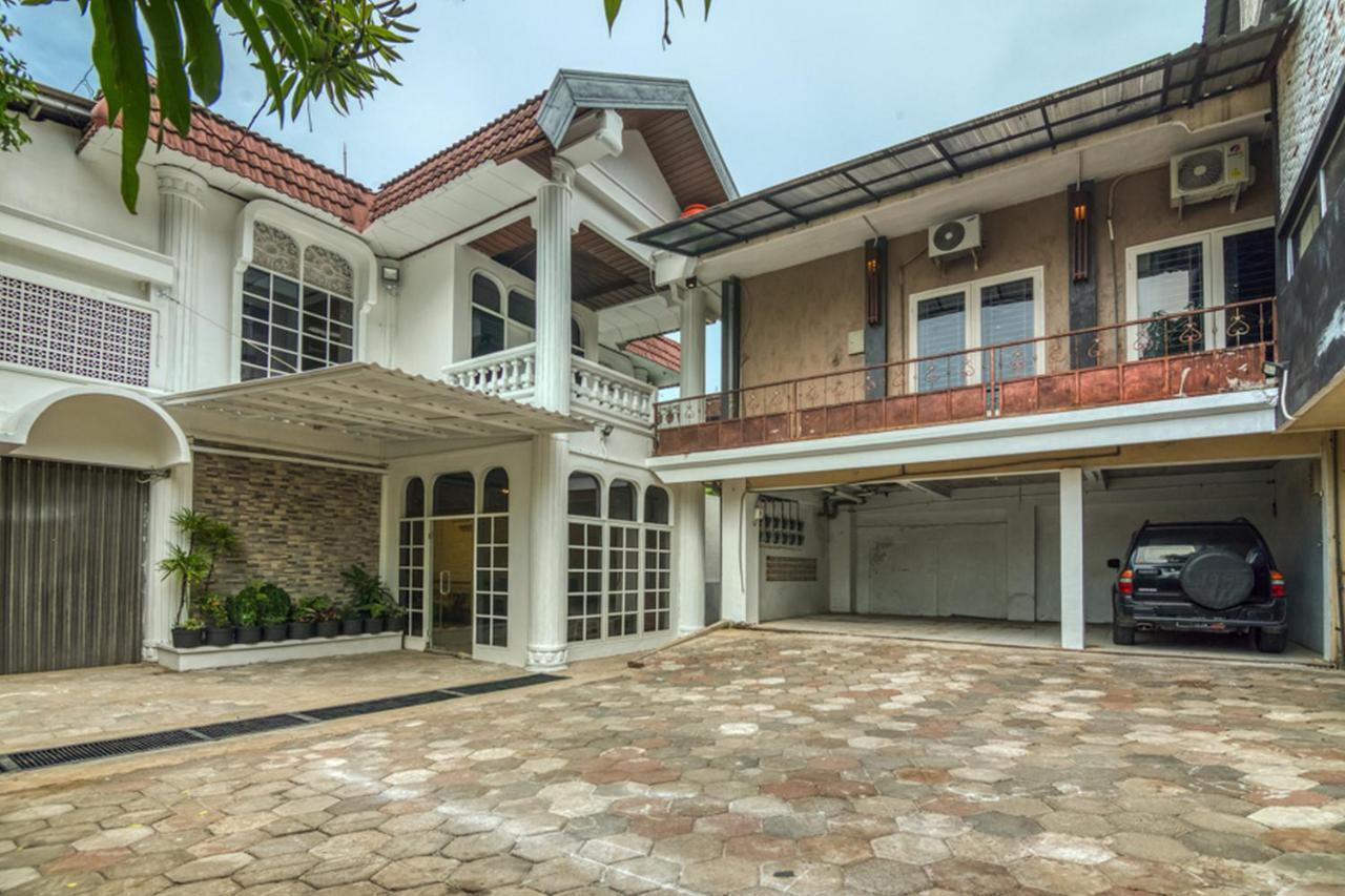 Reddoorz Plus Near Akademi Kepolisian Semarang 3 Exteriér fotografie